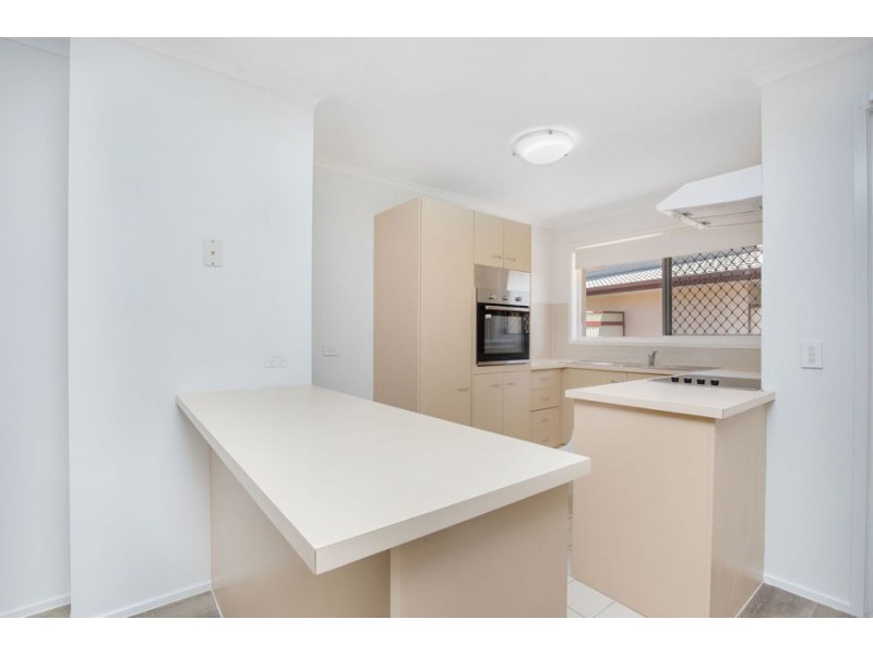 6/128 Benowa Road, Southport QLD 4215