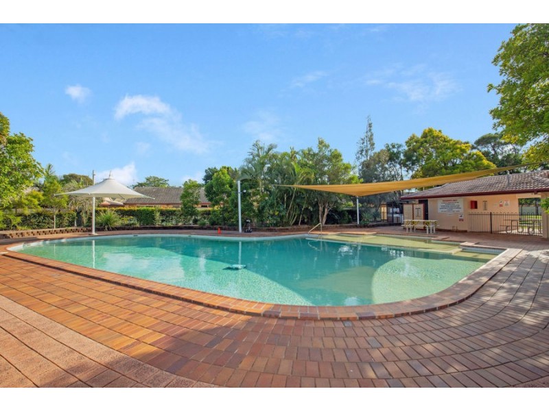 6/128 Benowa Road, Southport QLD 4215