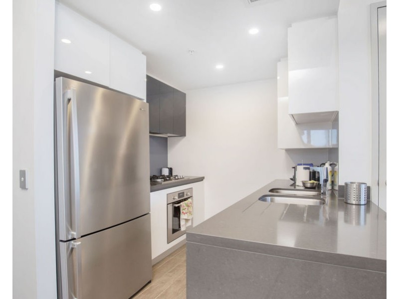 1809/2 Como Crescent, Southport QLD 4215