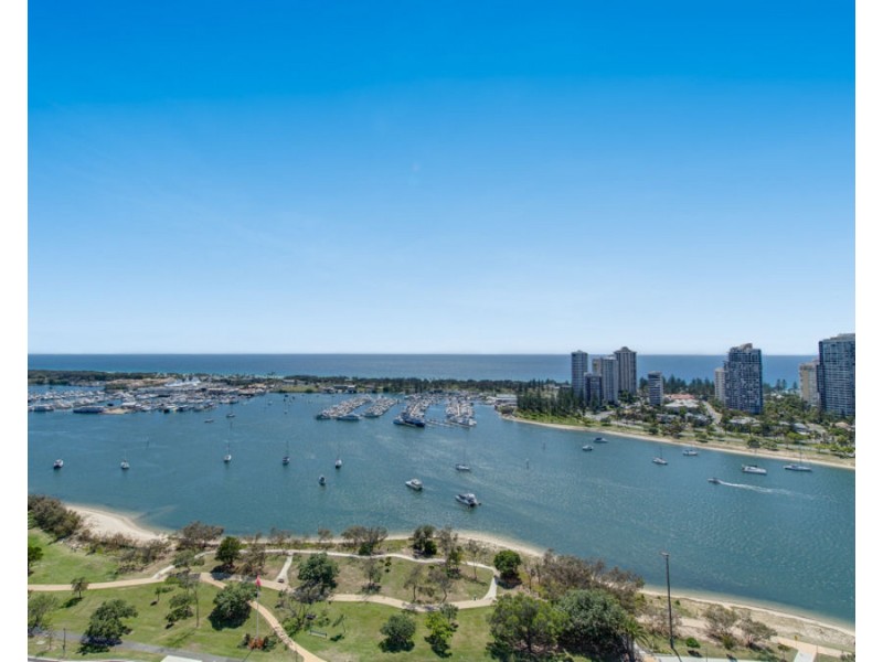 2105/2 Como Crescent, Southport QLD 4215