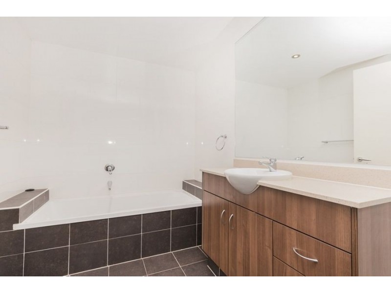 2608/1 Como Crescent, Southport QLD 4215