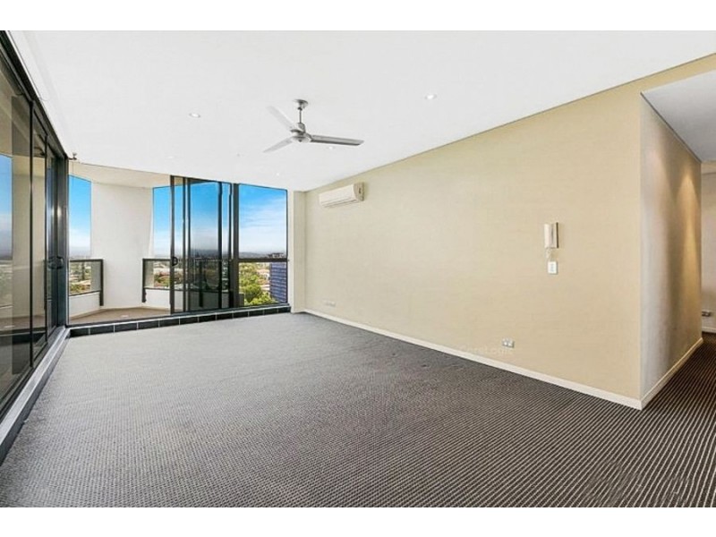 1909/2 Aqua Street, Southport QLD 4215