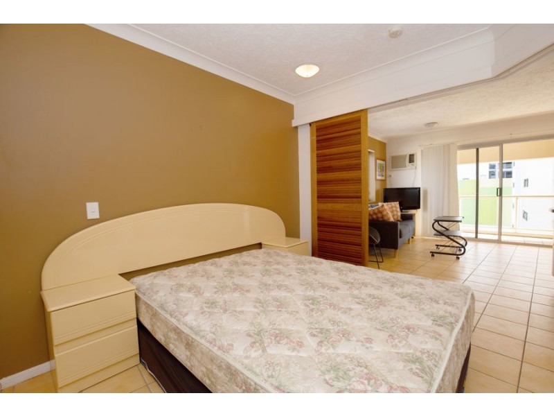 52/106 Marine Parade, Southport QLD 4215