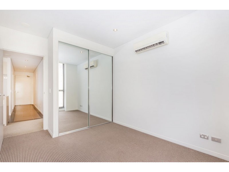 1204/2 Aqua Street, Southport QLD 4215