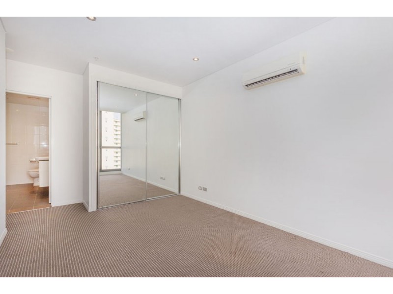 1204/2 Aqua Street, Southport QLD 4215