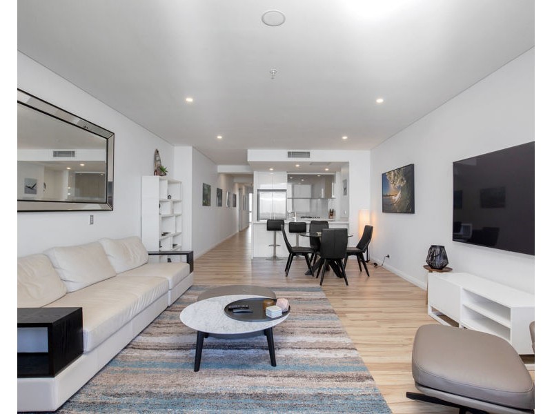 4411/2 Como Crescent, Southport QLD 4215