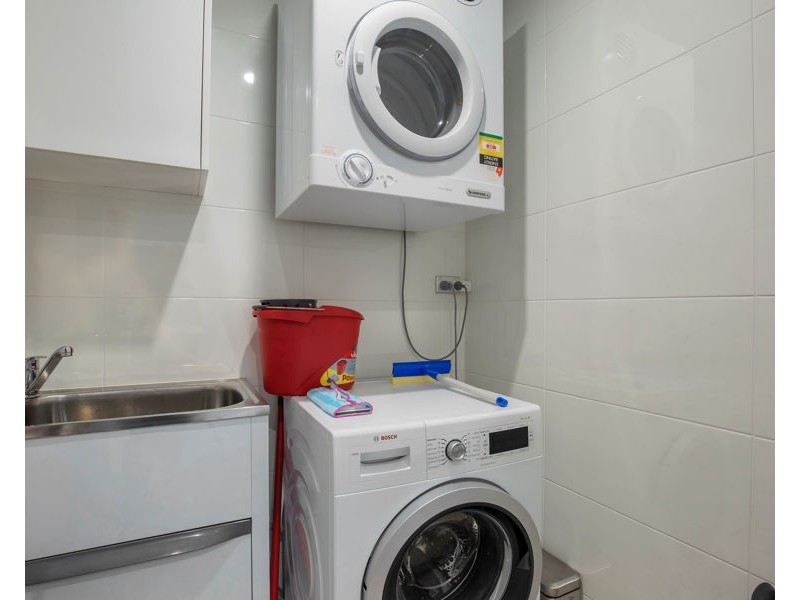 4411/2 Como Crescent, Southport QLD 4215