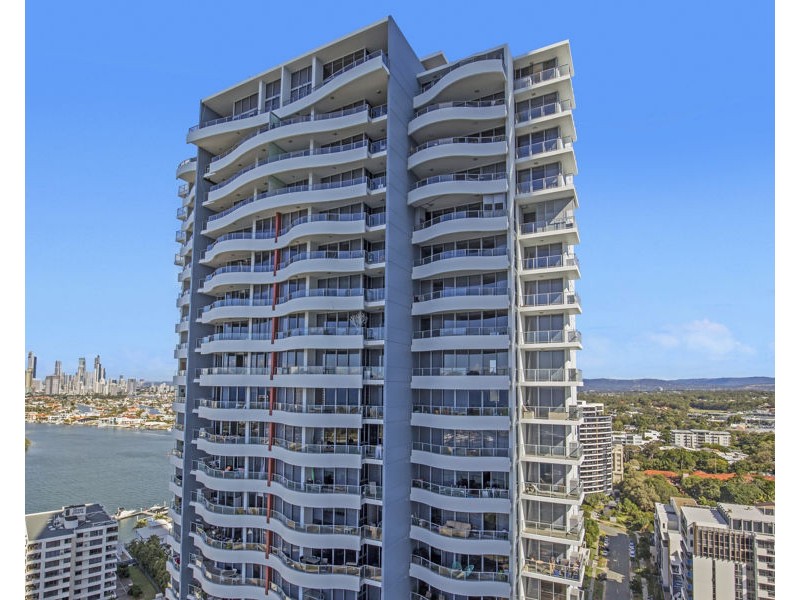 2111/2 Como Crescent, Southport QLD 4215