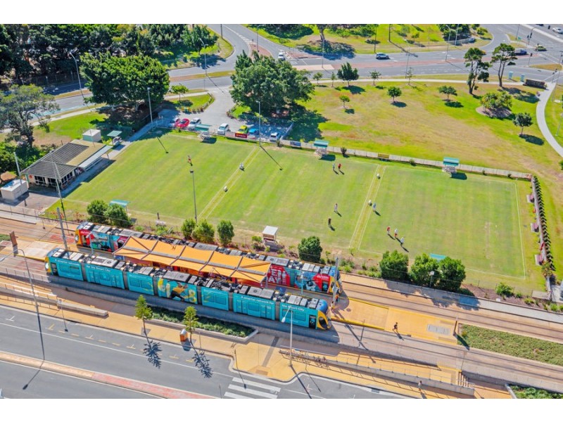 2106/1 Como Crescent, Southport QLD 4215