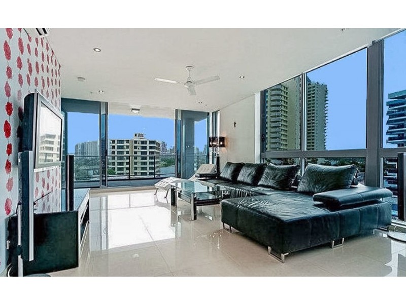 801/4 Como Crescent, Southport QLD 4215