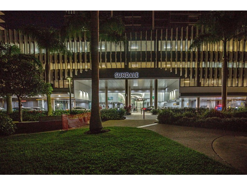 605/2 Como Crescent, Southport QLD 4215