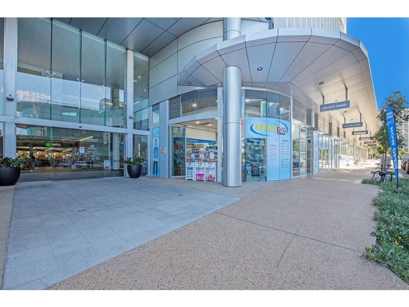 605/2 Como Crescent, Southport QLD 4215