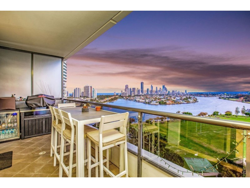 1807/2 Aqua Street, Southport QLD 4215
