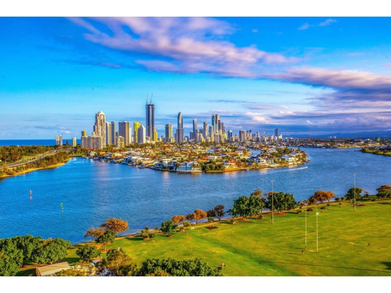1807/2 Aqua Street, Southport QLD 4215