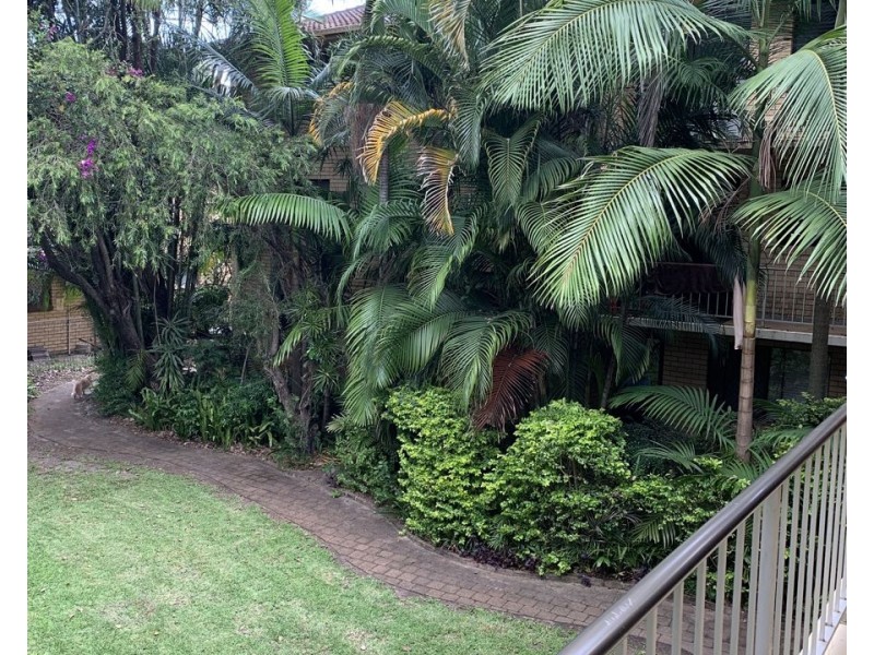 7/3 Lind Avenue, Palm Beach QLD 4221