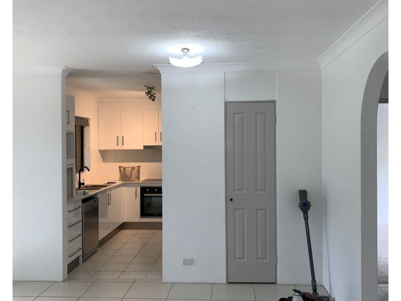 7/3 Lind Avenue, Palm Beach QLD 4221