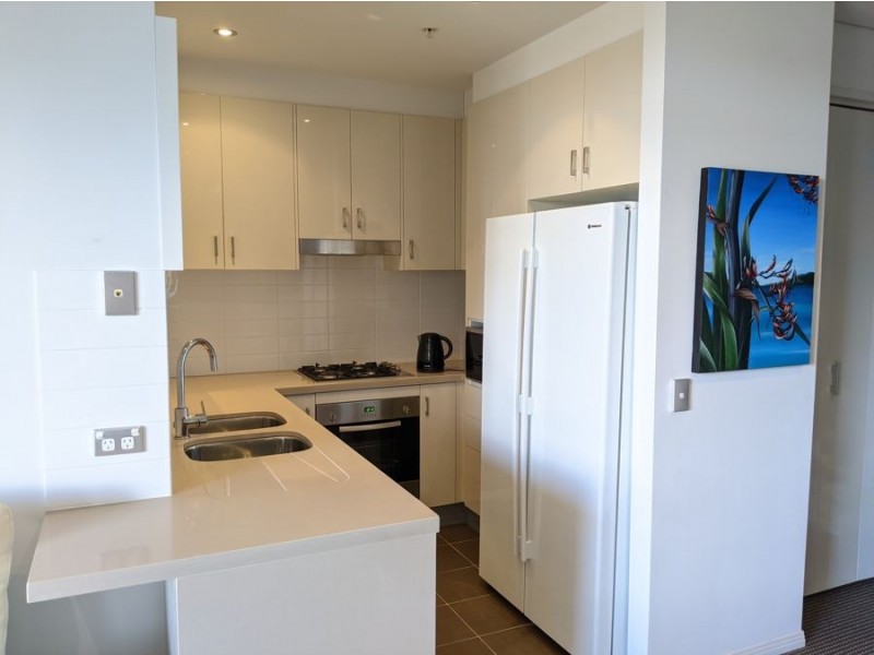 1110/2 Aqua Street, Southport QLD 4215