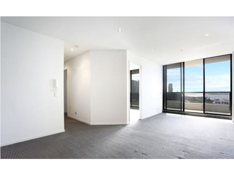 1101/2 Aqua Street, Southport QLD 4215