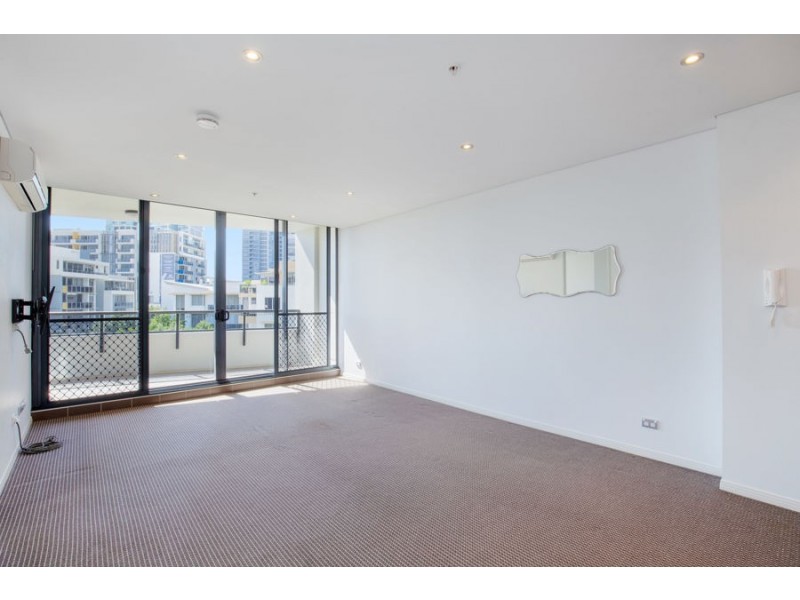 703/2 Aqua Street, Southport QLD 4215