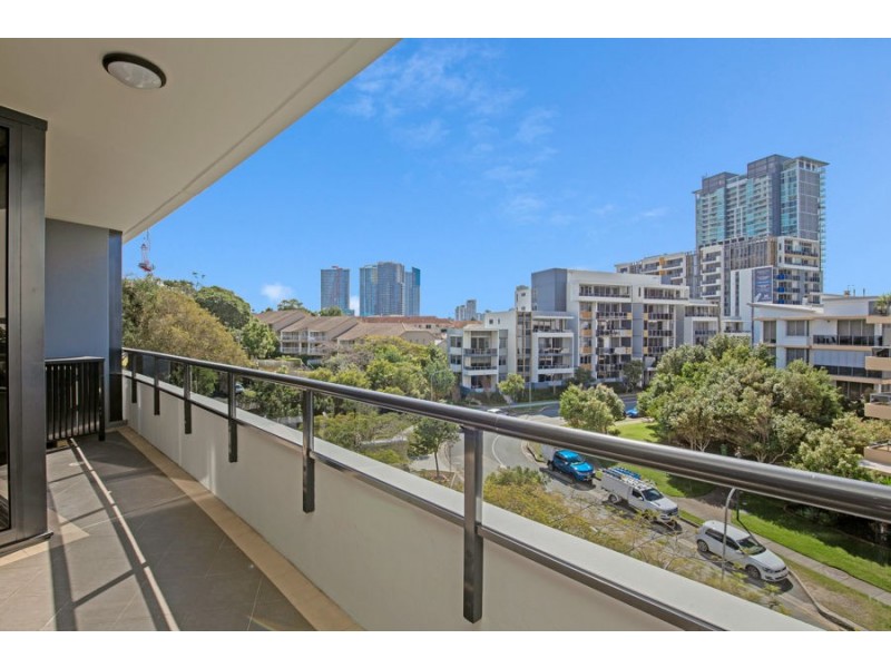 703/2 Aqua Street, Southport QLD 4215