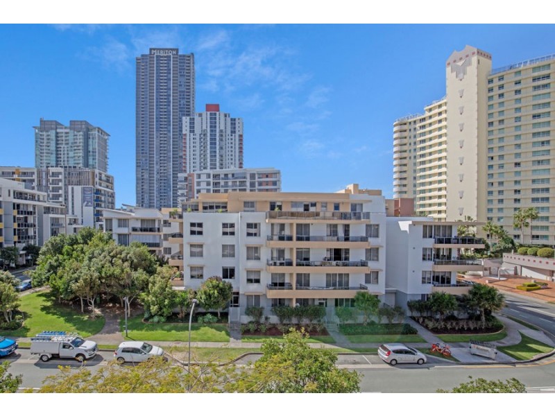 703/2 Aqua Street, Southport QLD 4215