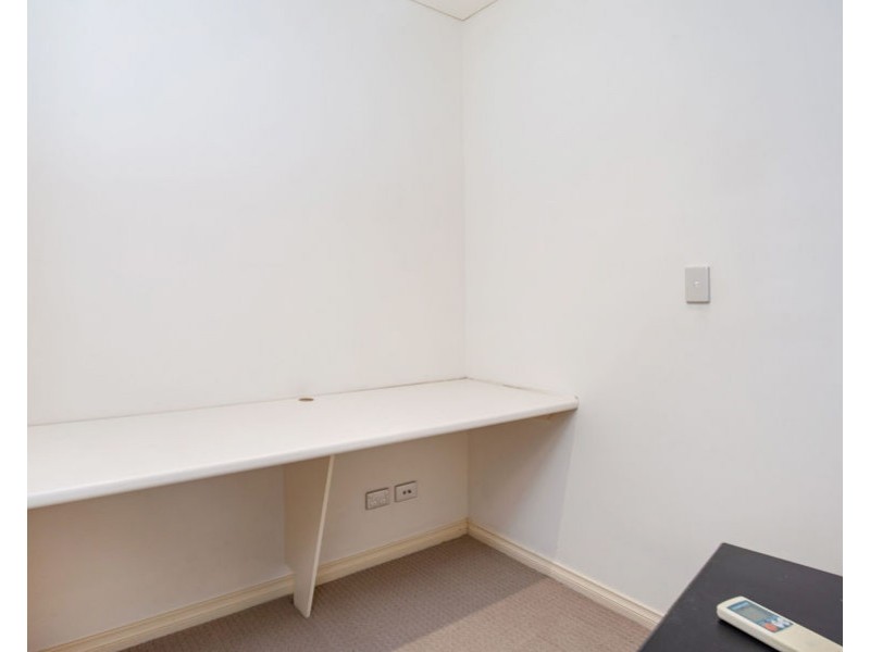 313/3 Como Crescent, Southport QLD 4215