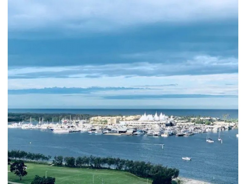 1606/1 Como Crescent, Southport QLD 4215