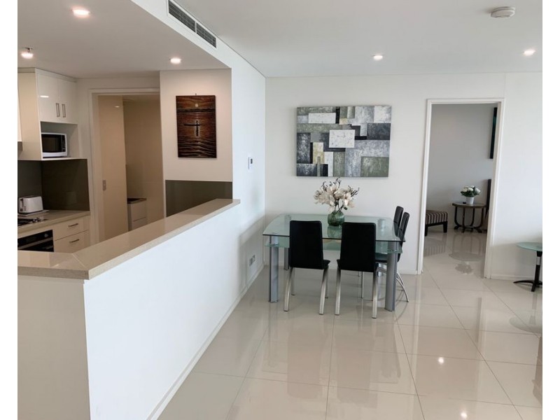 1606/1 Como Crescent, Southport QLD 4215