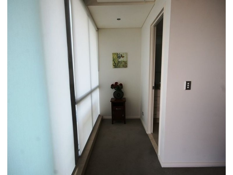 516A/1 Como Crescent, Southport QLD 4215