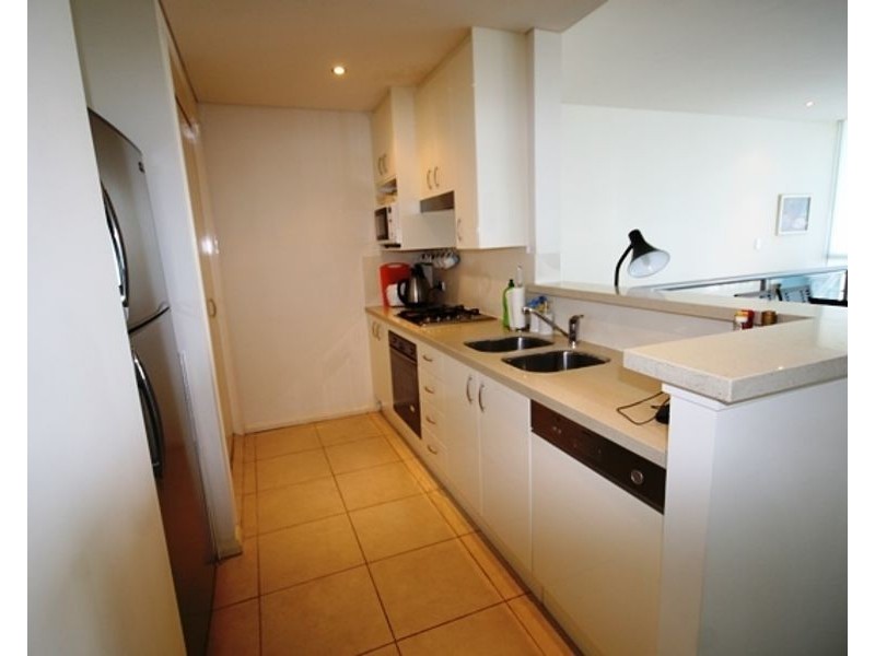 516A/1 Como Crescent, Southport QLD 4215