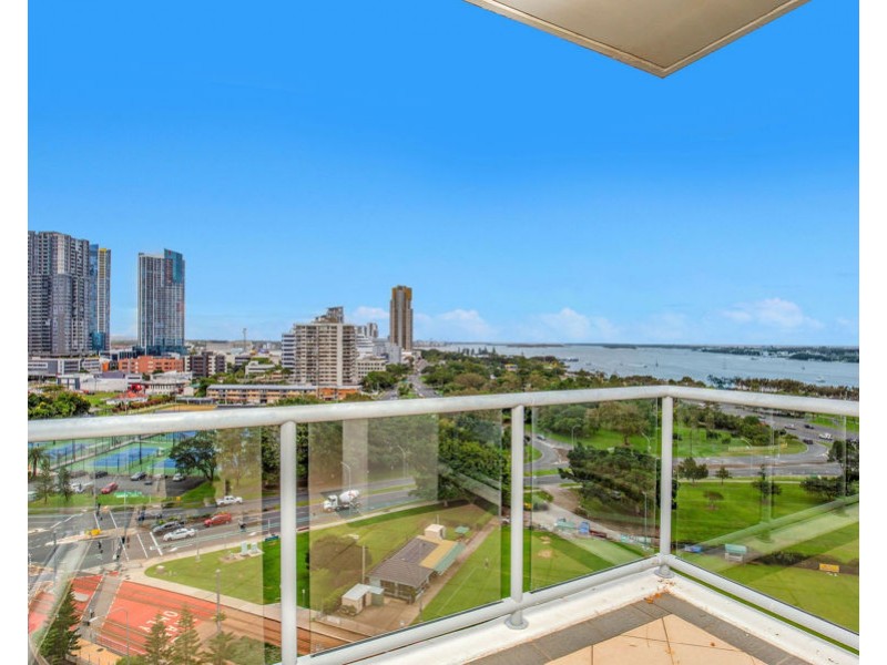 1504/1 Como Crescent, Southport QLD 4215