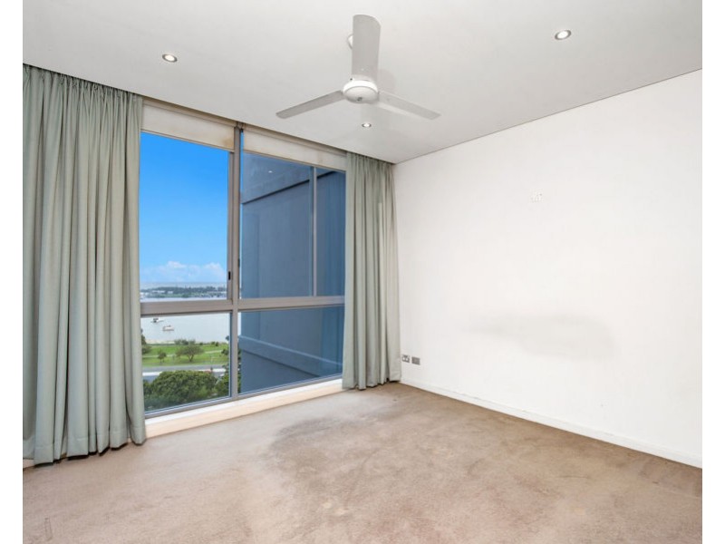 1504/1 Como Crescent, Southport QLD 4215
