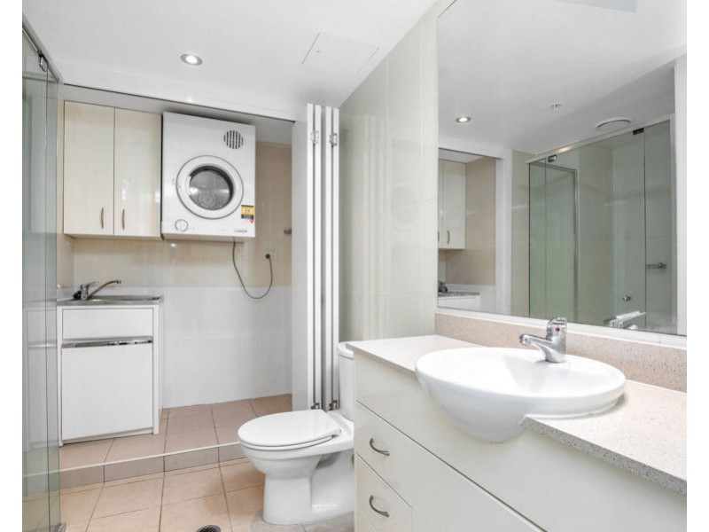 1504/1 Como Crescent, Southport QLD 4215