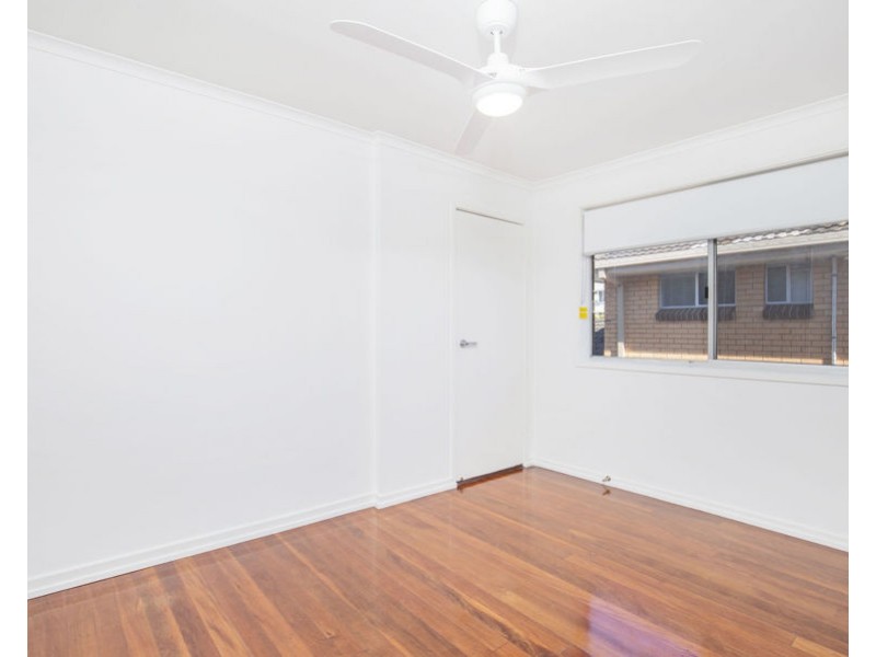 3/4 Vernia Place, Biggera Waters QLD 4216