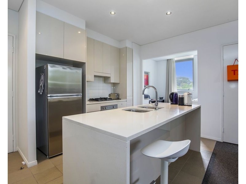 511/6 Aqua Street, Southport QLD 4215