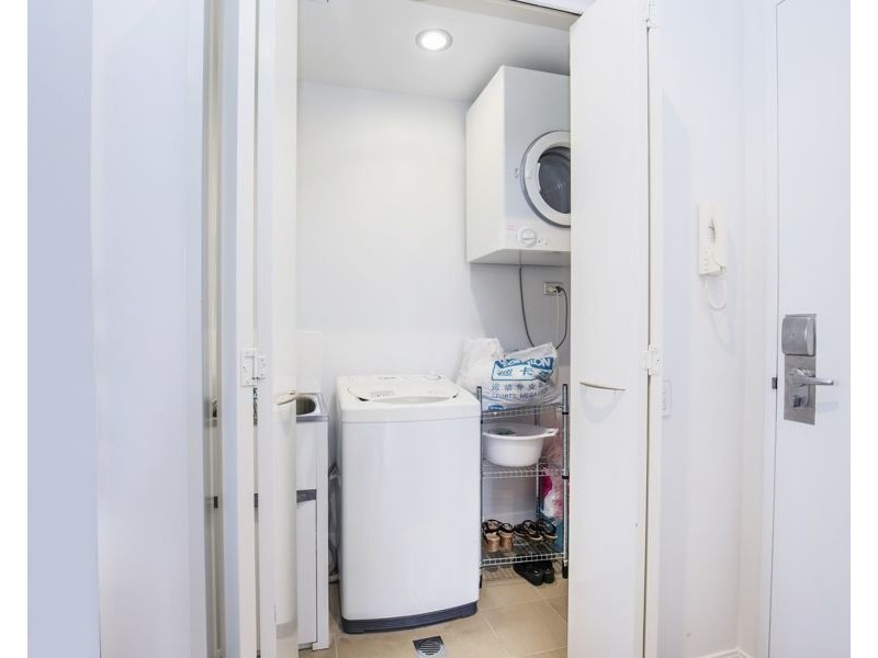 511/6 Aqua Street, Southport QLD 4215