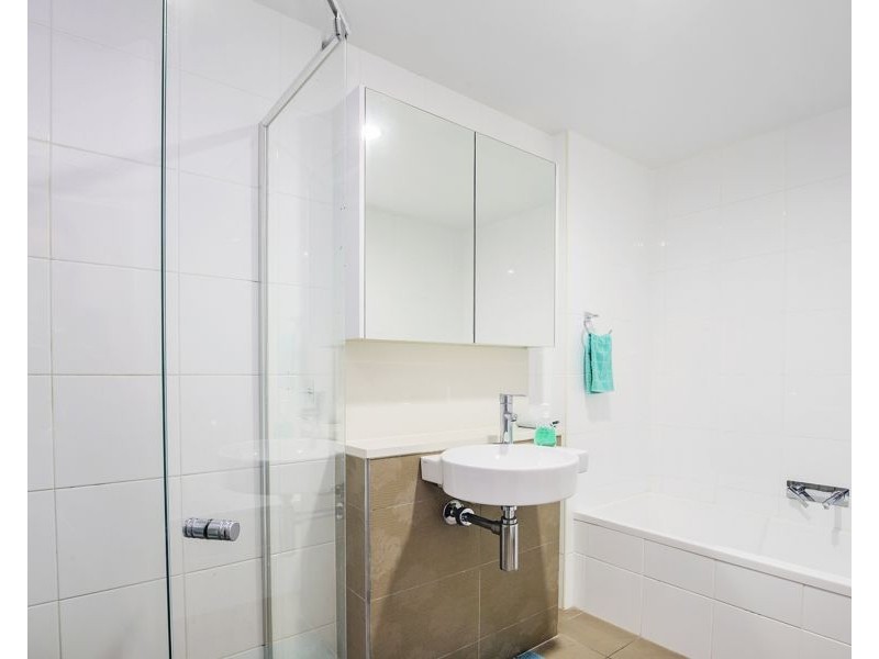 511/6 Aqua Street, Southport QLD 4215