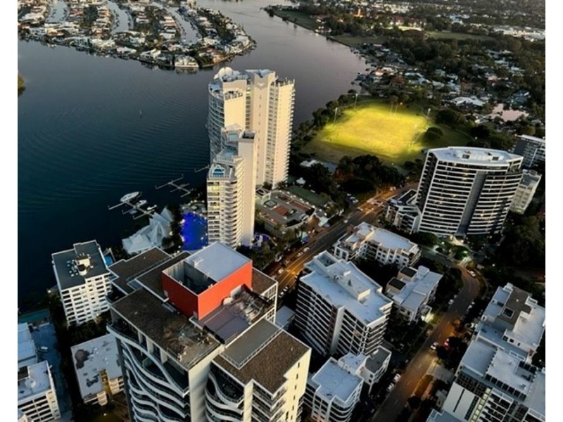5011/2 Como Crescent, Southport QLD 4215