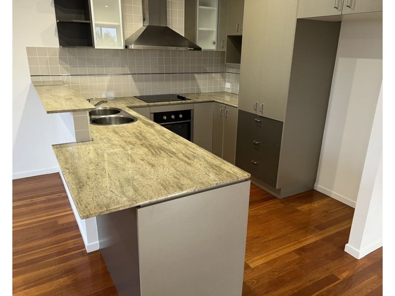 21/27 Eugenia Circuit, Robina QLD 4226