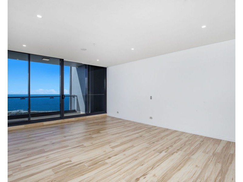 5011/2 Como Crescent, Southport QLD 4215