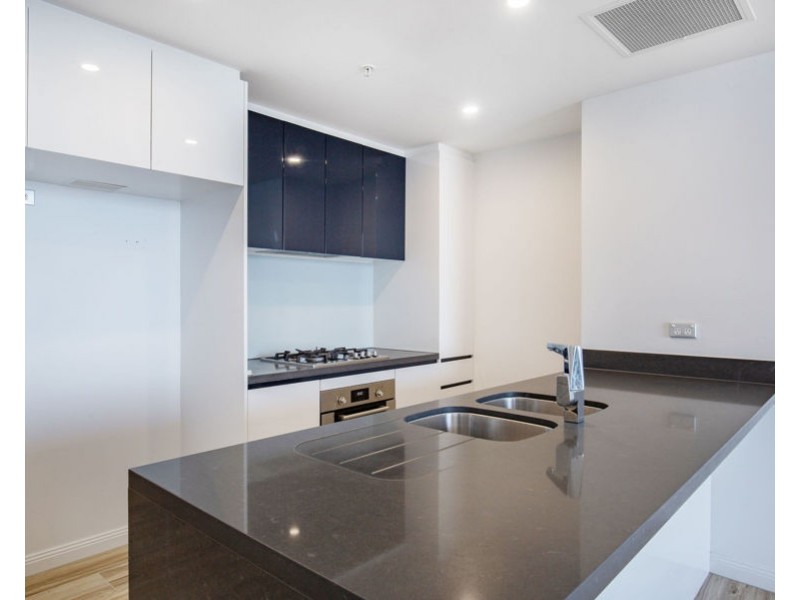 5011/2 Como Crescent, Southport QLD 4215