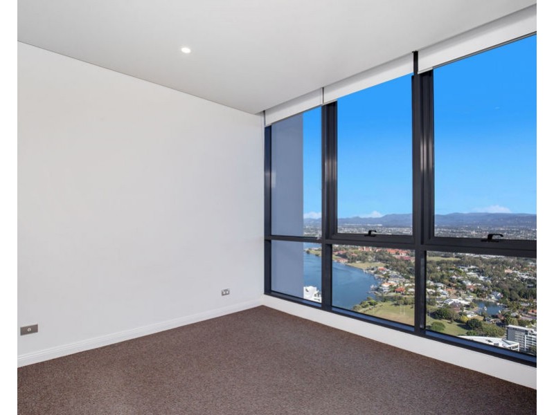 5011/2 Como Crescent, Southport QLD 4215