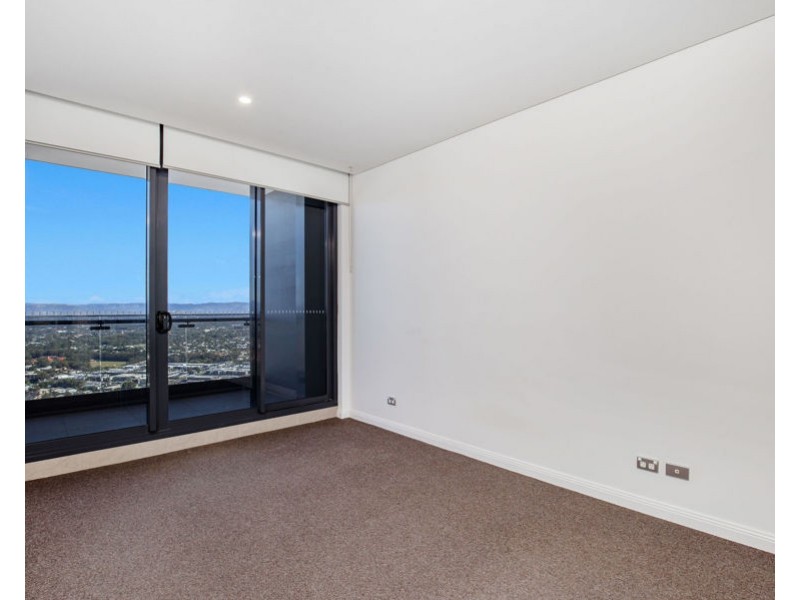 5011/2 Como Crescent, Southport QLD 4215