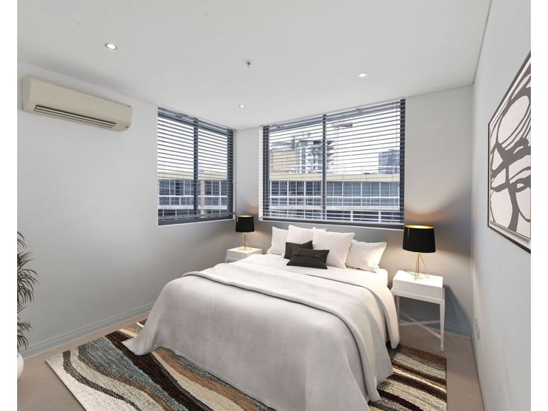 716/3 Como Crescent, Southport QLD 4215
