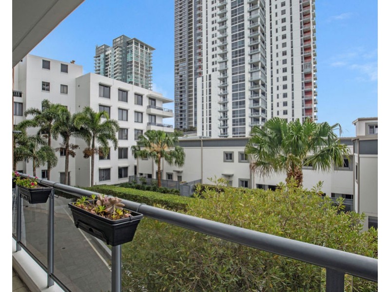 305/1 Aqua Street, Southport QLD 4215