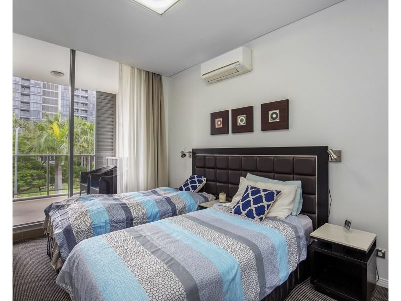 511/6 Aqua Street, Southport QLD 4215
