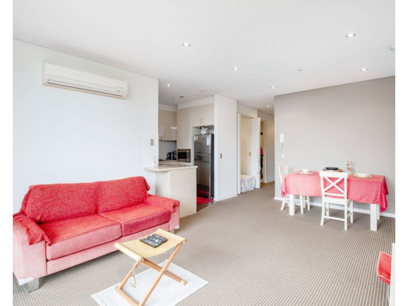 2 Aqua Street, Southport QLD 4215