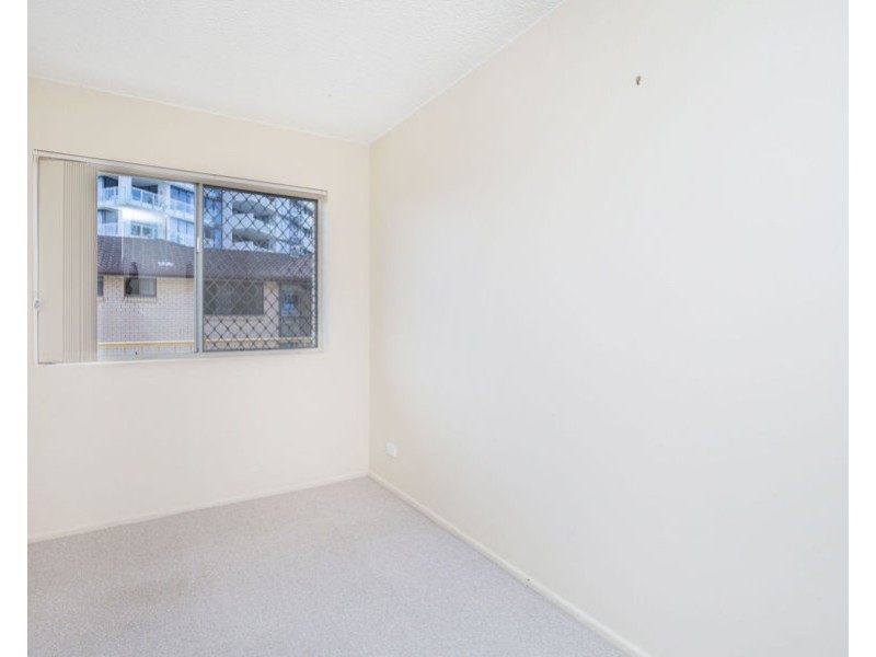 34/224 Marine Parade, Labrador QLD 4215