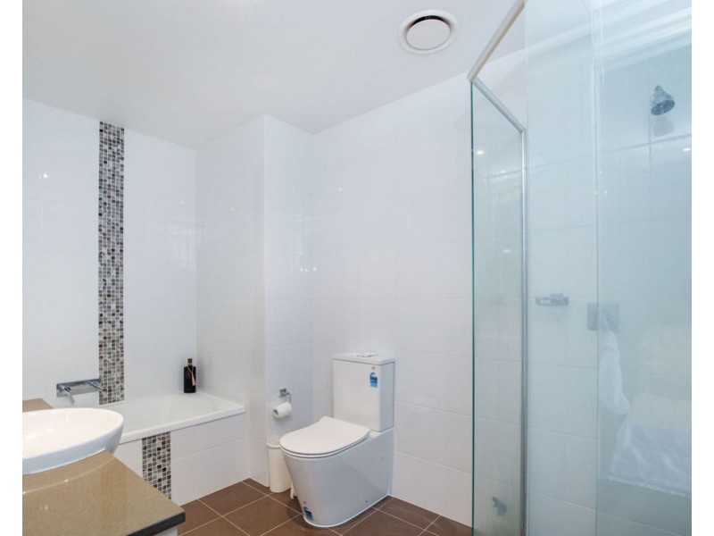 910/2 Aqua Street, Southport QLD 4215