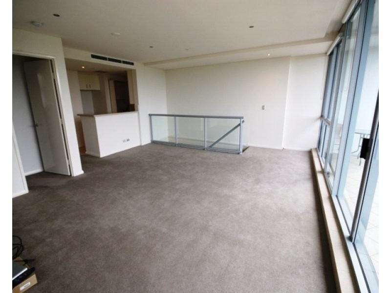 510/1 Como Crescent, Southport QLD 4215